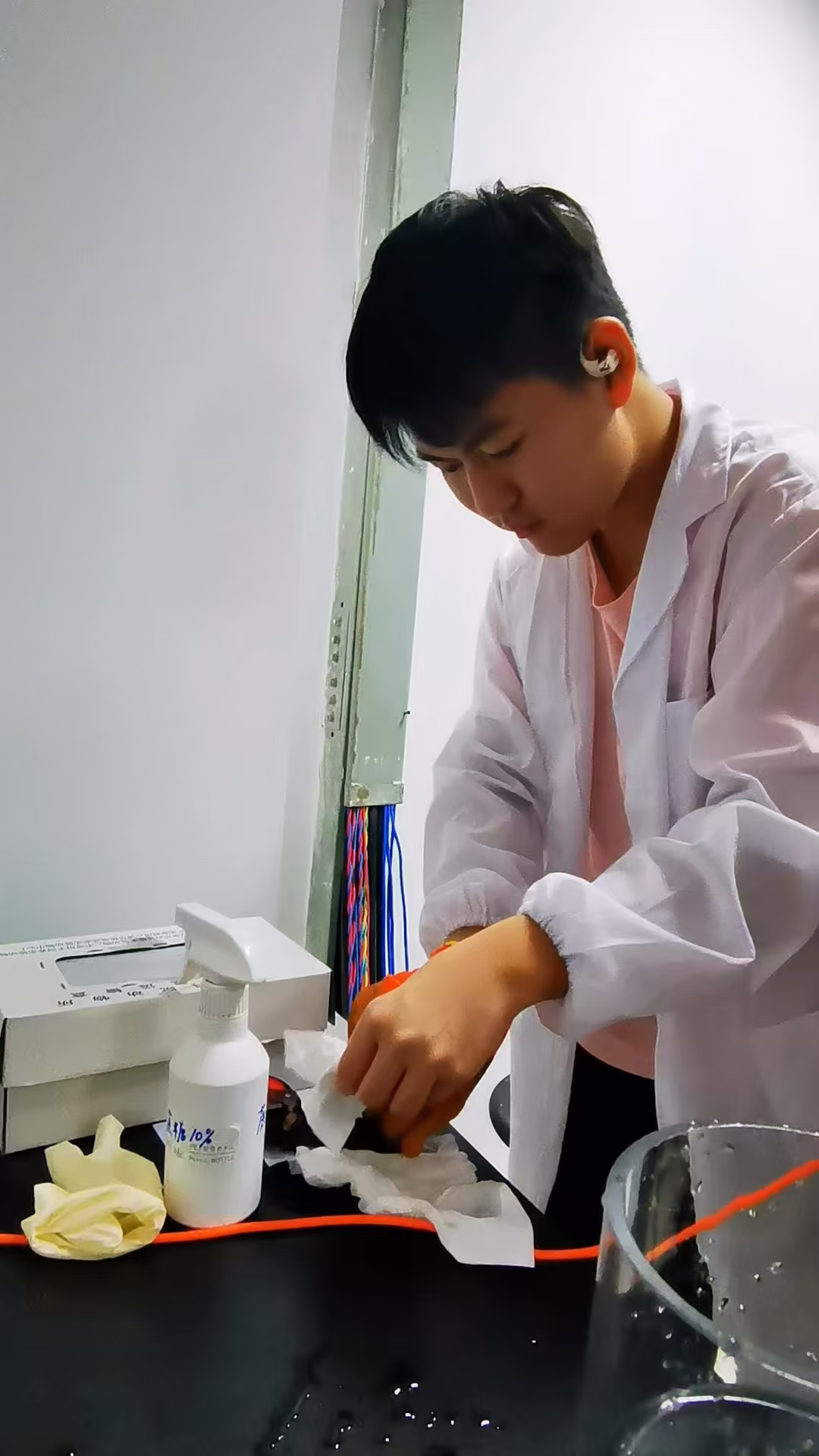 Experimental documentation at the laboratory