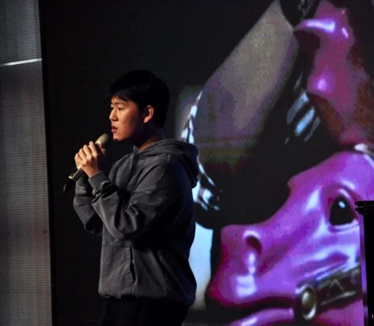 Music performance on stage